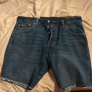 Levi women’s shorts